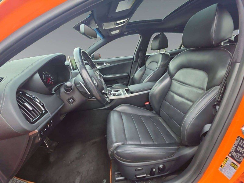 2021 Kia Stinger GT Limited w/Black Interior