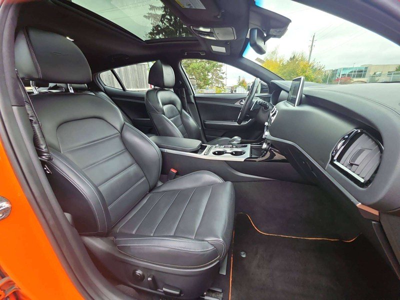 2021 Kia Stinger GT Limited w/Black Interior