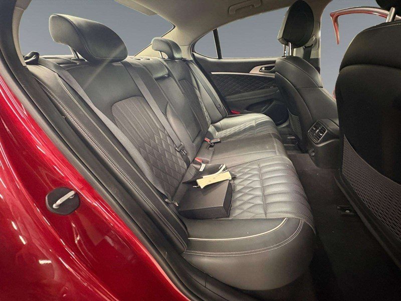 2019 Genesis G70 2.0T Prestige