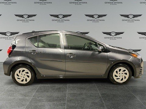 2018 Toyota Prius c Base