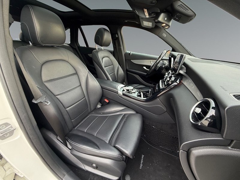 2017 Mercedes-Benz GLC 300 Base