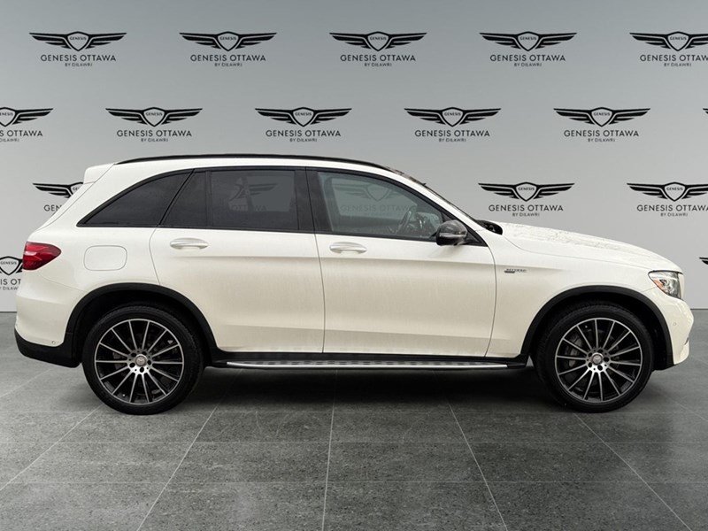2017 Mercedes-Benz GLC 300 Base