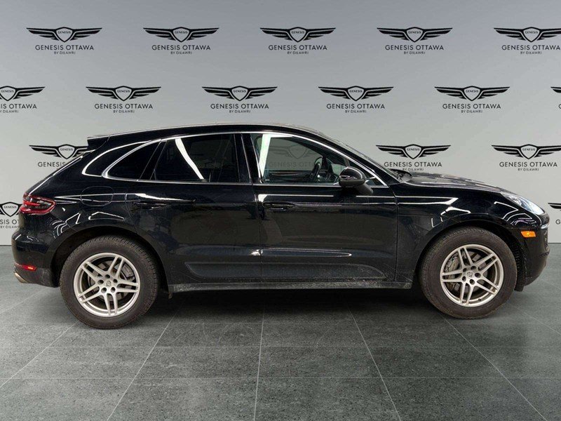 2016 Porsche Macan S