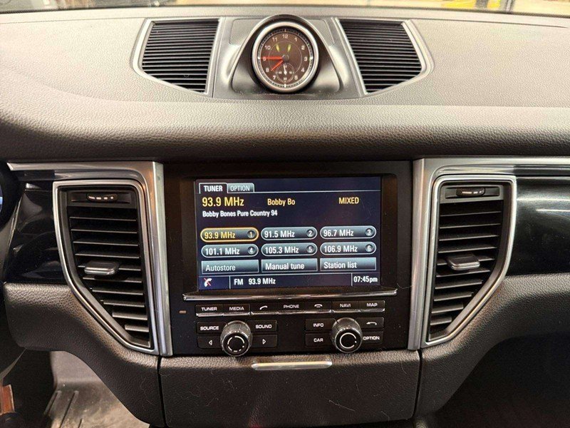 2016 Porsche Macan S