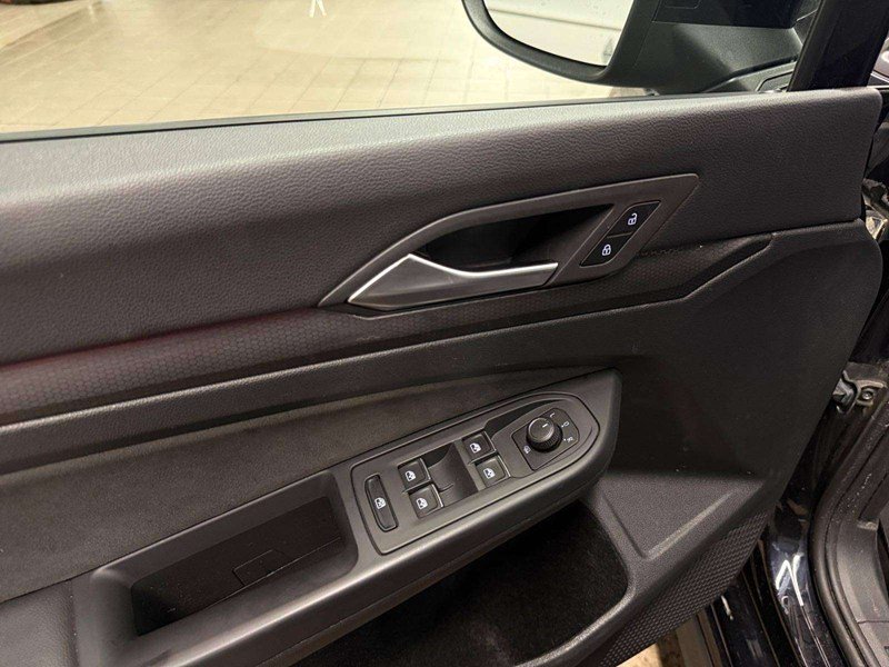 2023 Volkswagen Golf GTI Autobahn (DSG)