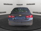 2022 Chevrolet Malibu LS w/1LS image 4