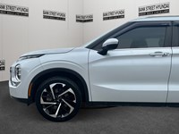 2022 Mitsubishi Outlander SEL S-AWC
