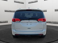 2019 Chrysler Pacifica Limited 2WD