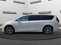 2019 Chrysler Pacifica Limited 2WD