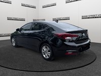 2020 Hyundai Elantra Preferred w/Sun & Safety Package IVT
