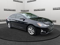 2020 Hyundai Elantra Preferred w/Sun & Safety Package IVT