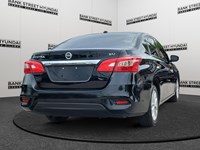 2017 Nissan Sentra 4dr Sdn CVT SV