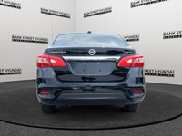 2017 Nissan Sentra 4dr Sdn CVT SV