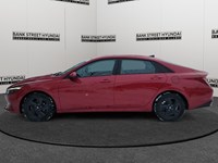 2022 Hyundai Elantra Preferred IVT w/Sun & Tech Package