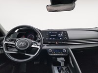 2022 Hyundai Elantra Preferred IVT w/Sun & Tech Package