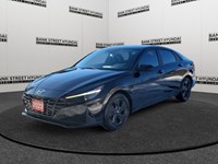 2022 Hyundai Elantra Preferred IVT