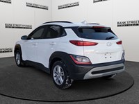 2022 Hyundai Kona 2.0L Essential AWD