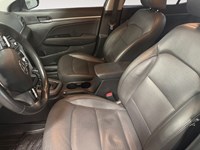 2020 Hyundai Elantra Luxury IVT