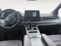 2023 Toyota Sienna XSE 7-Passenger FWD