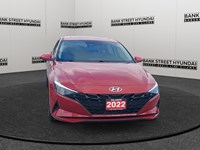 2022 Hyundai Elantra Preferred IVT w/Sun & Tech Package