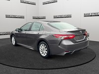 2019 Toyota Camry SE Auto