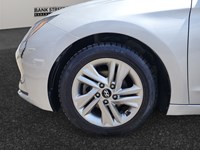 2019 Hyundai Elantra Preferred Auto