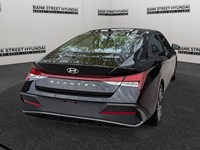 2025 Hyundai Elantra Preferred IVT w/Tech Pkg