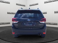 2023 Subaru Forester Touring CVT