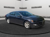 2022 Chevrolet Malibu 4dr Sdn LS w/1LS