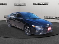 2025 Hyundai Elantra Luxury IVT w/Two-Tone Interior