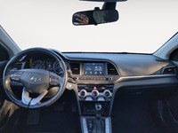 2020 Hyundai Elantra Preferred w/Sun & Safety Package IVT