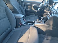 2020 Hyundai Elantra Preferred w/Sun & Safety Package IVT