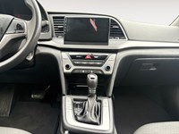 2017 Hyundai Elantra 4dr Sdn Auto LE