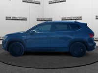 2022 Volkswagen Taos Highline 4MOTION