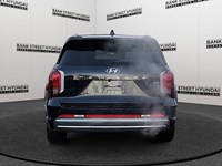 2025 Hyundai Palisade Ultimate Calligraphy 7-Passenger AWD