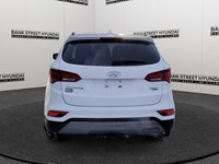 2017 Hyundai Santa Fe Sport AWD 4dr 2.4L Luxury