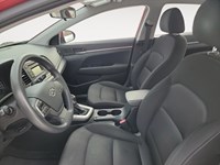 2017 Hyundai Elantra 4dr Sdn Auto LE