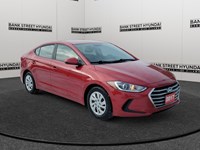 2017 Hyundai Elantra 4dr Sdn Auto LE