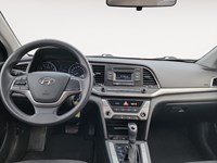 2017 Hyundai Elantra 4dr Sdn Auto LE