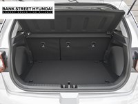 2025 Hyundai Venue Ultimate IVT w/Black Interior