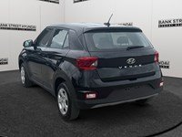 2023 Hyundai Venue Essential IVT