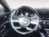 2023 Hyundai Elantra Preferred IVT