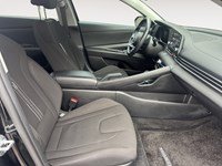 2022 Hyundai Elantra Preferred IVT w/Sun & Tech Package