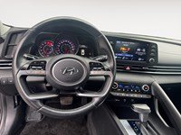 2022 Hyundai Elantra Preferred IVT w/Sun & Tech Package