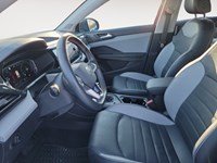 2022 Volkswagen Taos Highline 4MOTION