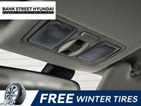 2025 Hyundai Venue Ultimate IVT w/Black Interior