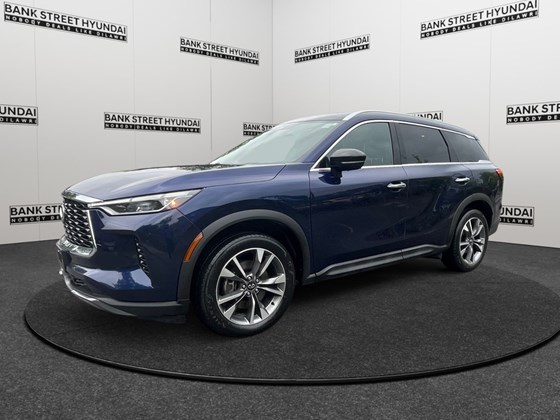2022 INFINITI QX60 LUXE