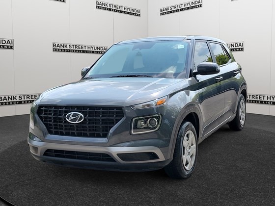 2024 Hyundai Venue Essential