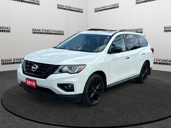 2018 Nissan Pathfinder Midnight Edition