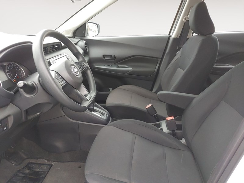2024 Nissan Kicks S FWD